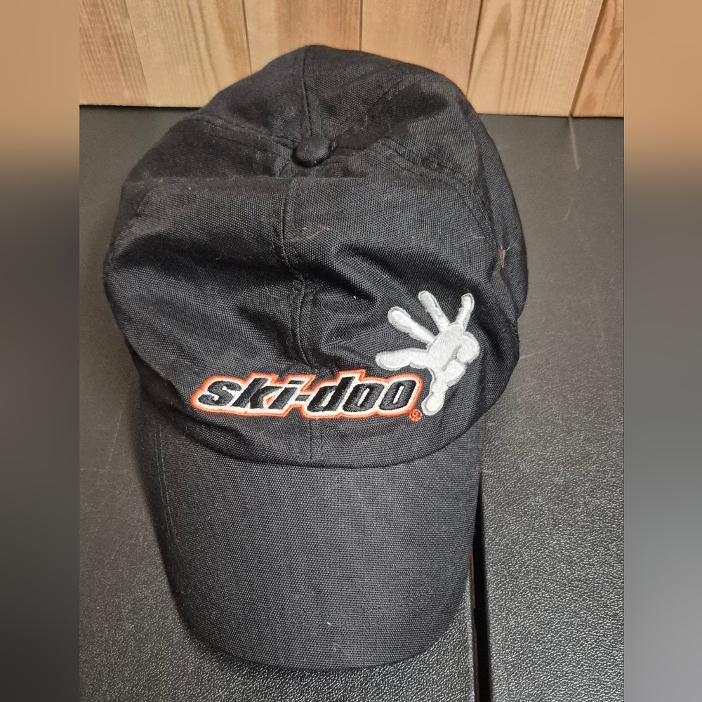 Ski-Doo Black Cap